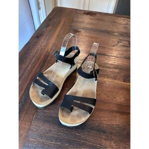 Black Fantasy comfort Sandals
